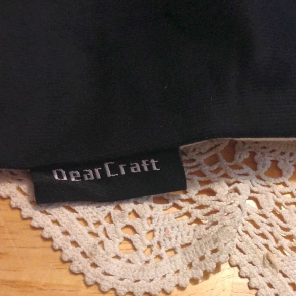 Astrology pillow cover for Capricorn, gorgeous gold and black - Picture 4 of 5